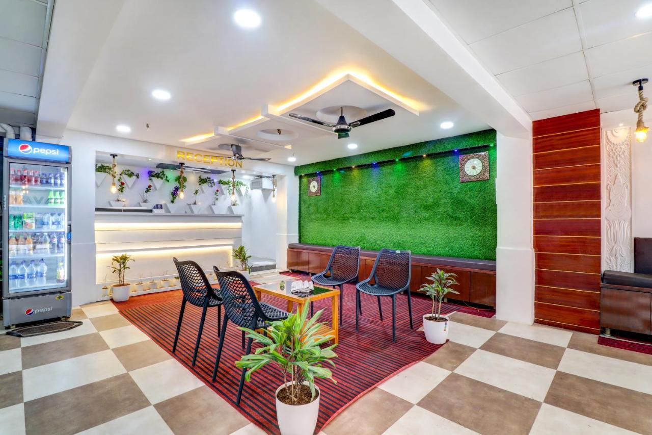 Hotel Brundavan International Гунтур Экстерьер фото