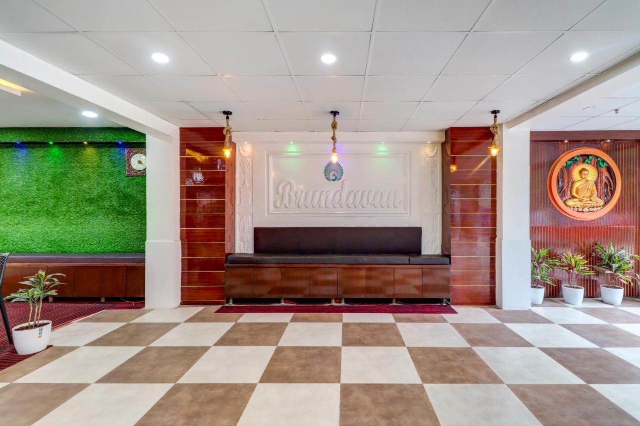 Hotel Brundavan International Гунтур Экстерьер фото